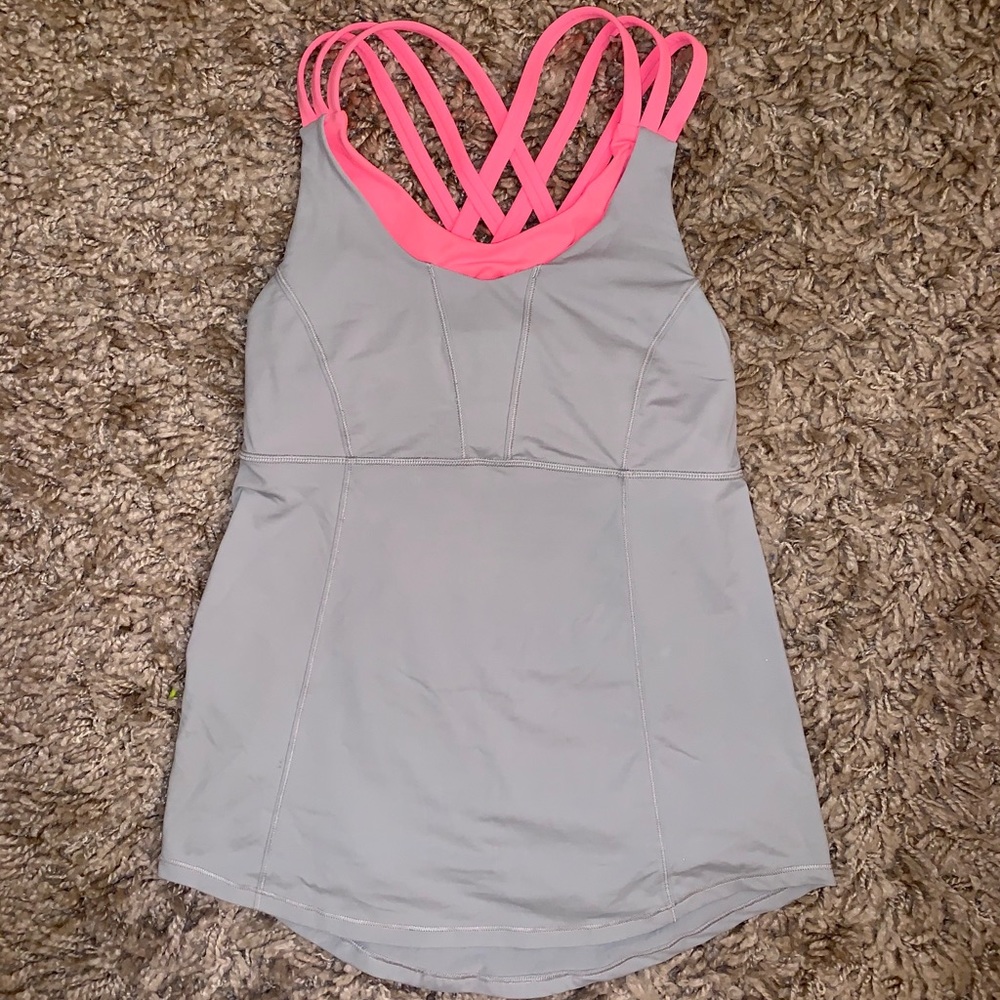 Lululemon workout tank